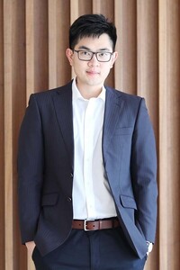 Professor Benjamin Ho was awarded the Emerging Nurse Researcher/Scholar Award 2026 by Sigma Theta Tau International Honor Society of Nursing. (2026)
